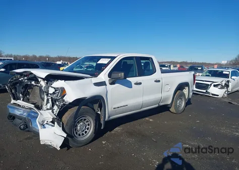 2021 GMC Sierra 1500 4Wd Standard Box z USA, uszkodzony, nr VIN 1GTR9AEH3MZ265997